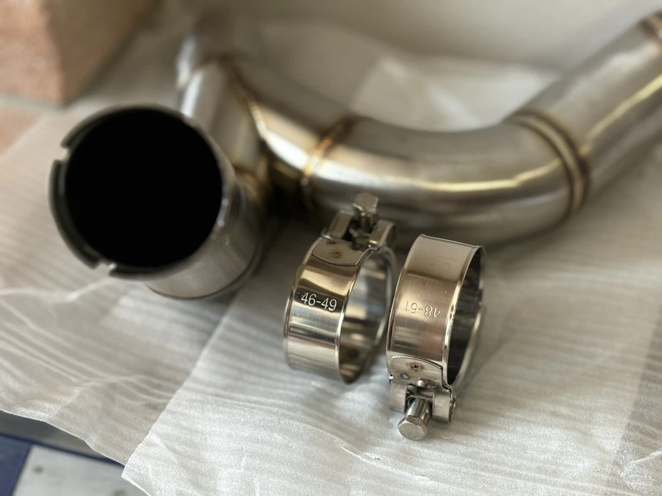 COLLETTORE CATALIZZATORE RACING SPORTIVO INOX - DUCATI DESERT X 950 2022-2024 - Immagine 3 di 4