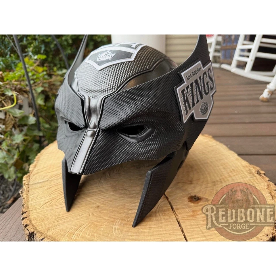 Casco Wolverine Fan Los Angeles Kings CROMO - Hombre Cueva, Día del Juego, Usable Foto 3 de 4