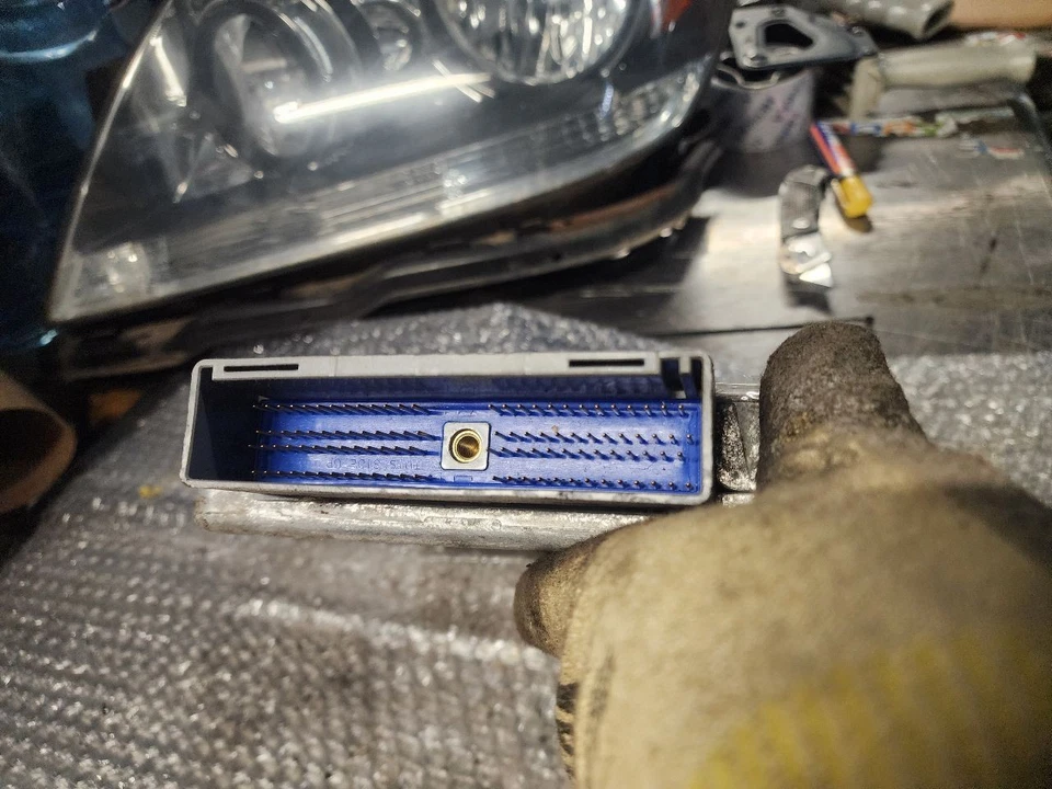 Электронный модуль управления двигателем ECM 8-281 4,6 л подходит для 96-97 MUSTANG 646118 - Изображение 3 из 3