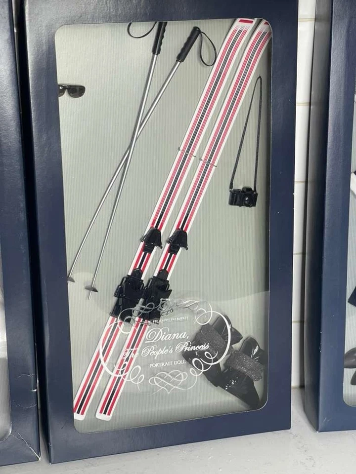 LOTE DE 4 trajes de princesa Diana Franklin Mint Foto 4 de 4