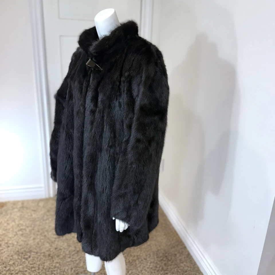 Vintage 80’s BLACK MINK FUR COAT L Women’s Jacket Elegant Luxury Mafia Wife Glam - Image 2 of 4