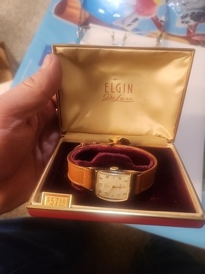 Elgin De Luxe Watch 17J 10K GF in Working Condition! New With Tags. Rare Find