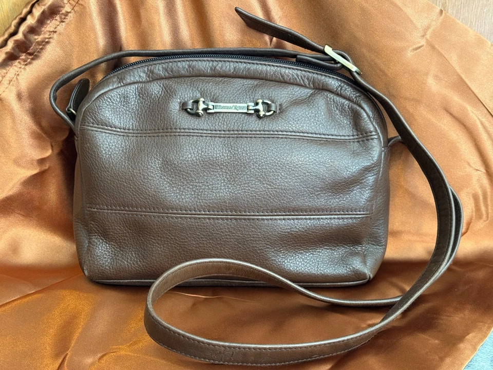 Cartera Bandolera Vintage Etienne Aigner Pequeña Cuero Marrón Chocolate Tono Otoño Foto 3 de 4