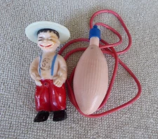 Vintage Dan Brechner & Co. Inc Boy Peeing Toy Water Squirting Pin Gag Prank Ponu