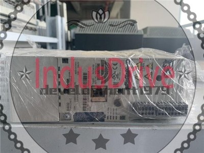 1PC Lenze Frequency converter E84AVSCE3024VXS NEW~