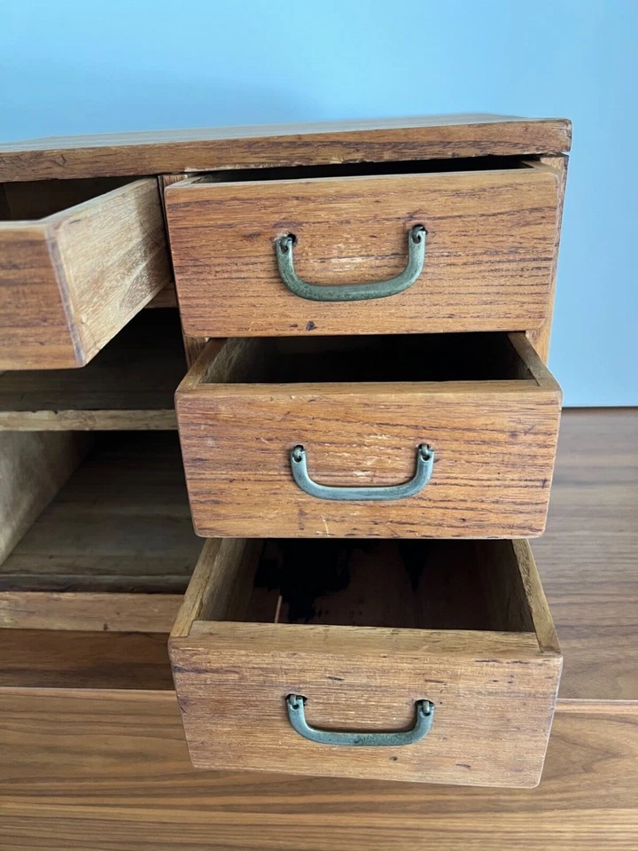 Antiguo cofre japonés del siglo XIX ~ madera Kiri - años 20 Foto 4 de 4