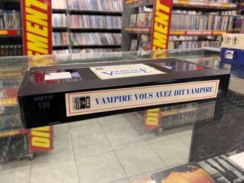 Vampire, Vous Avez Dit Vampire ? Version Française VF VHS Bonne Horreur Française NTSC - Photo 7 sur 8