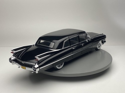 GMP 1/18 Cadillac Series 75 Limousine schwarz Precision (AUTOART NOREV KYOSHO KK - Imagen 3 de 17