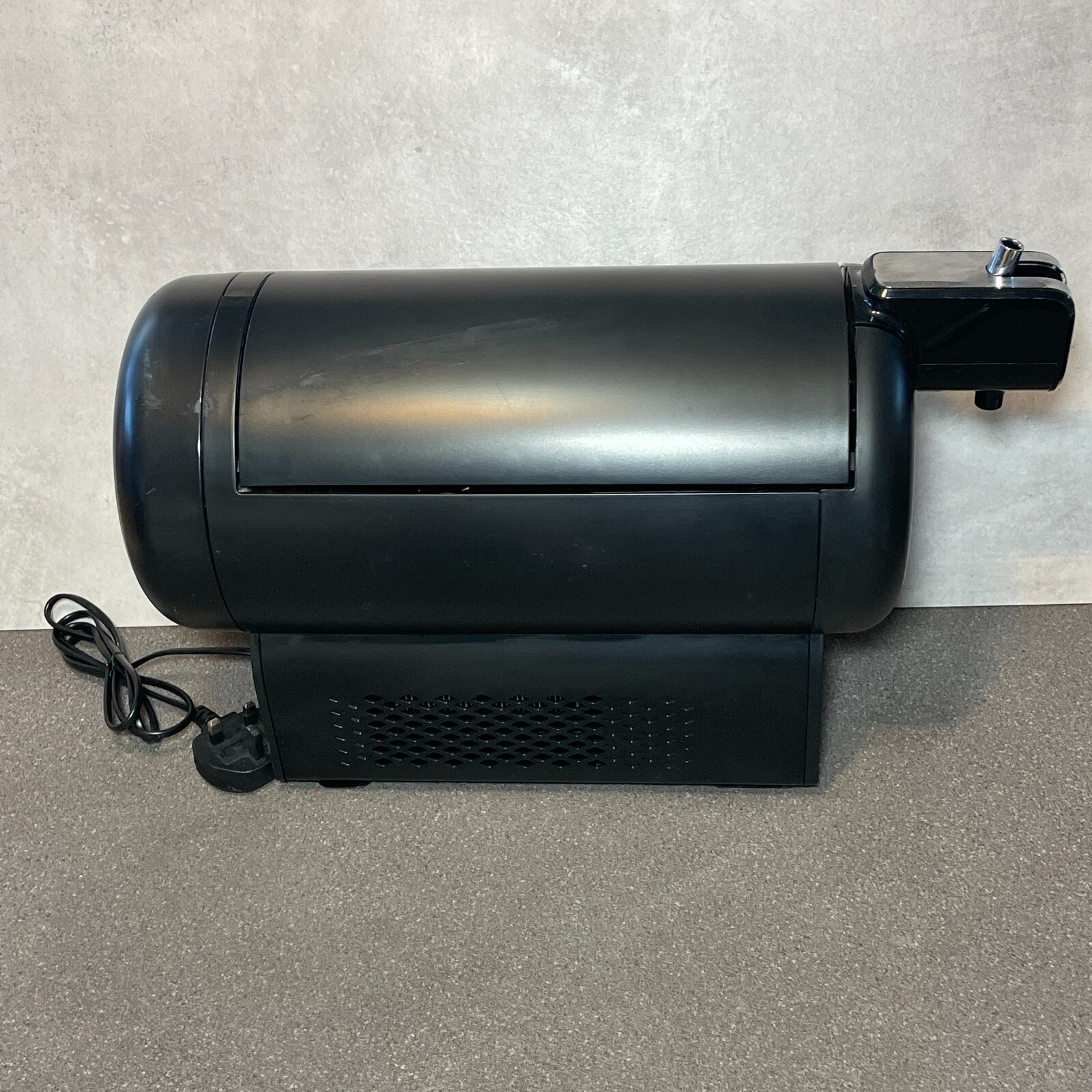 Krups SUB Compact Draught Beer at Home Keg Dispenser VB64, Black