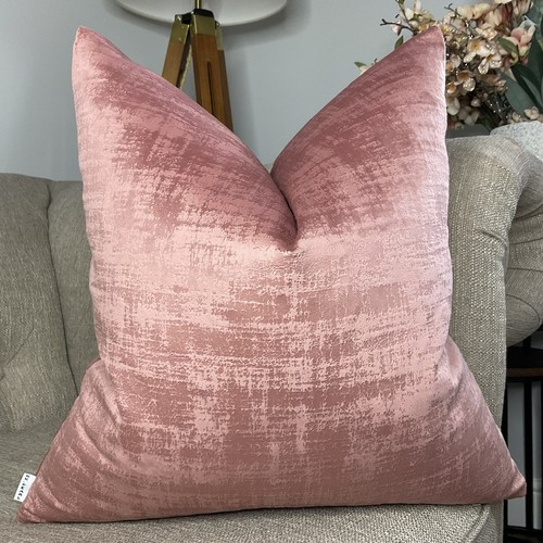 18" Cushion Cover Soft Touch Azurite Velvet iLiv Fabric Pink Decor