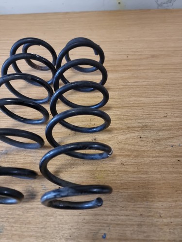 CITROEN DS3 2012 REAR LEFT AND RIGHT SUSPENSION SPRINGS 1.6 HDI - Picture 3 of 13