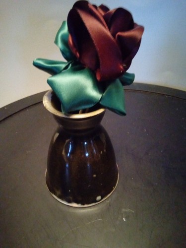Art Pottery Ceramic Vase Beautiful Brown with undertones of Green, Cream Glaze - Picture 2 of 6