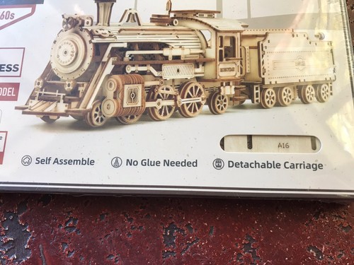 NEW ROKR Prime Steam Express 1:80 Scale Model Train - 3D Wood Puzzle / Model - Picture 4 of 4