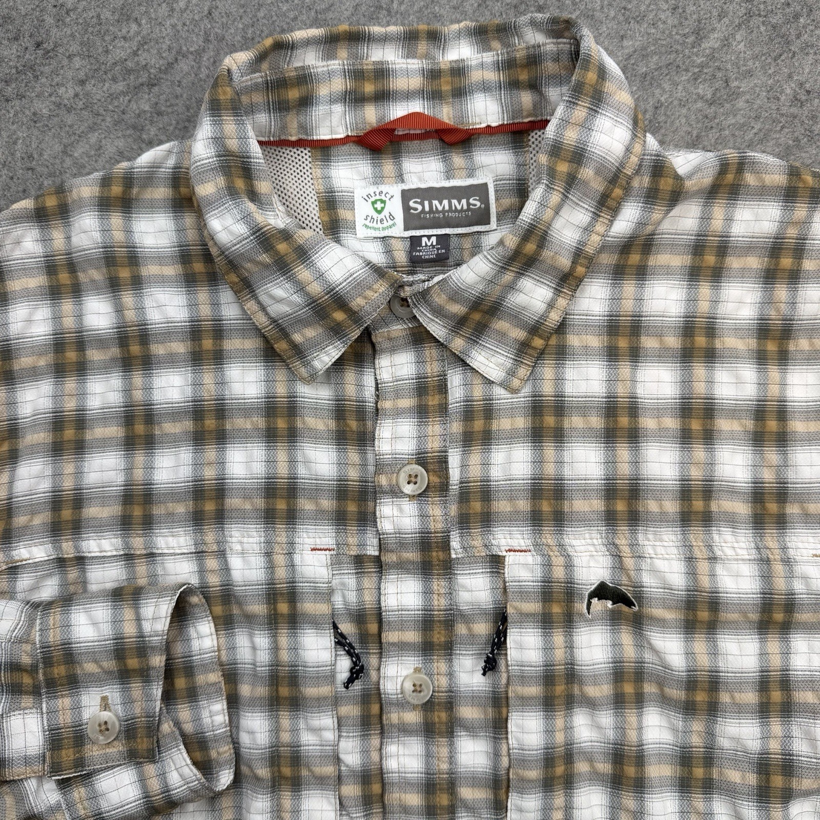 SIMMS Button Down Insect Shield Fishing Seersucke… - image 5