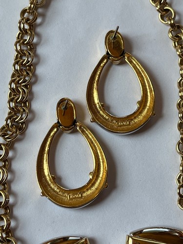 Lot of Monet Marked Open Circle Goldtone Chain w Silver & Goldtone Double Arrowh - Picture 8 of 11