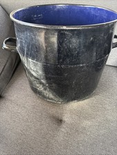Emailletopf, gebraucht, in Schwarz mit 2 Griffen, 20 Liter, Durchmesser 33 cm