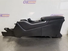 21 2021 TOYOTA HIGHLANDER XSE CENTER FLOOR CONSOLE BLACK 