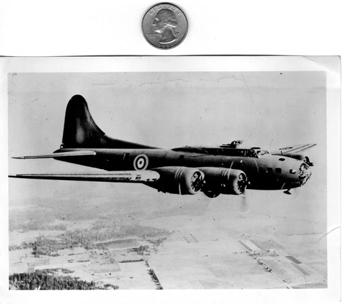 WW2 WWII RAF British Royal Air Force Military Press Photo B-17 E Flying Fortress