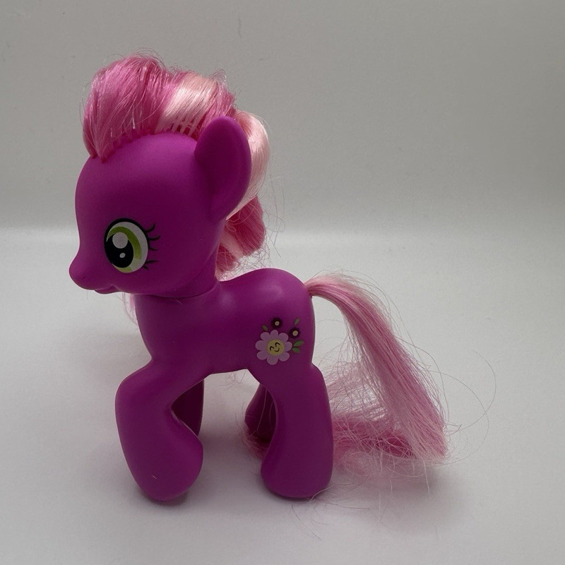 Hasbro My Little Pony Rare Cheerilee