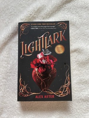 Lightlark von Alex Aster, 2022, Englisch