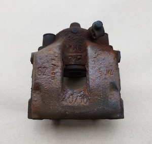 BMW E85 Z4 Roadster 2,0 2,2 Bremssattel Bremssattelgehäuse hinten rechts 6758128