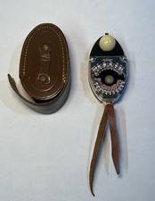 Sekonic L-398 Studio Deluxe Light Meter with Lumisphere Ambient W/ Case