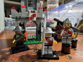 LEGO Kingdoms Castle Outpost Attack 7948 (2010)