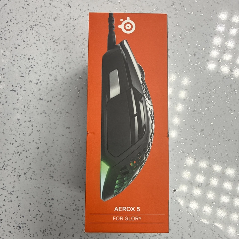 Steelseries Aerox 5 RGB Optical Gaming Mouse wired - Image 4 of 4