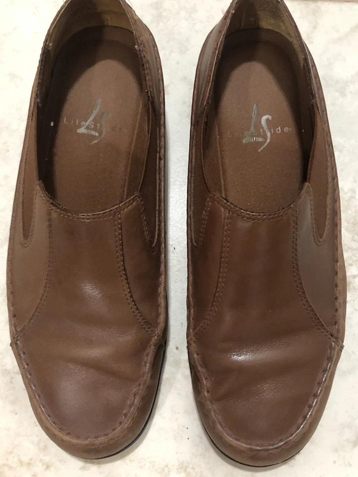 Zapatos Mocasines Life Stride Cuña Cuero Marrón Sin Cordones Cómodos Para Mujer Talla 7W Foto 2 de 4