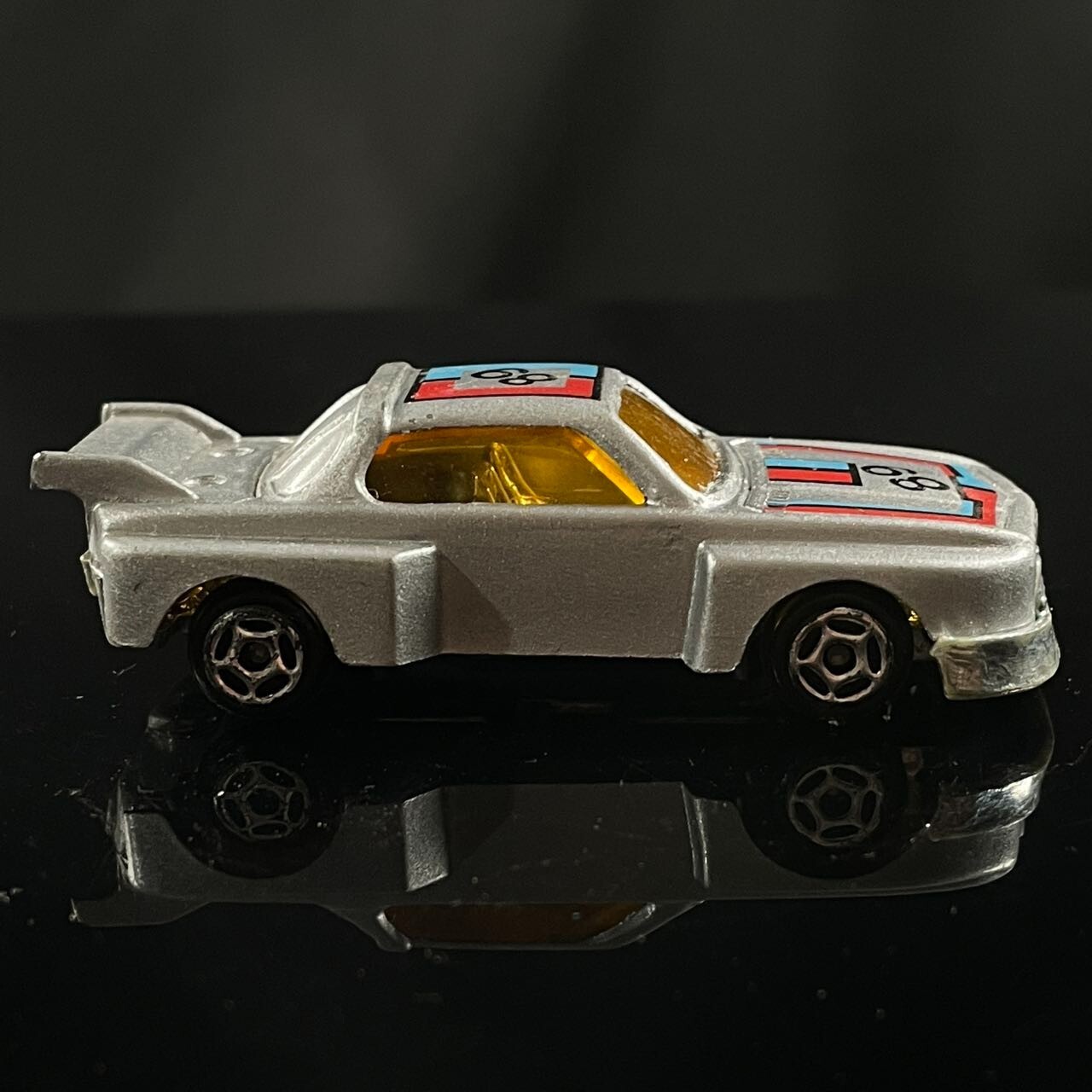 Picture 4 of 6