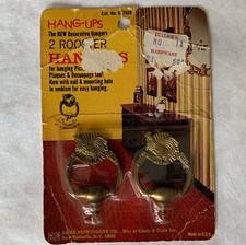 Hang-Ups Decorative Hangers 2 Rooster Hangers 657028 Vintage MADE IN USA