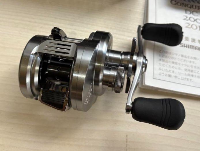 Shimano 19 Calcutta Conquest DC 200 Right Baitcasting Reel | eBay