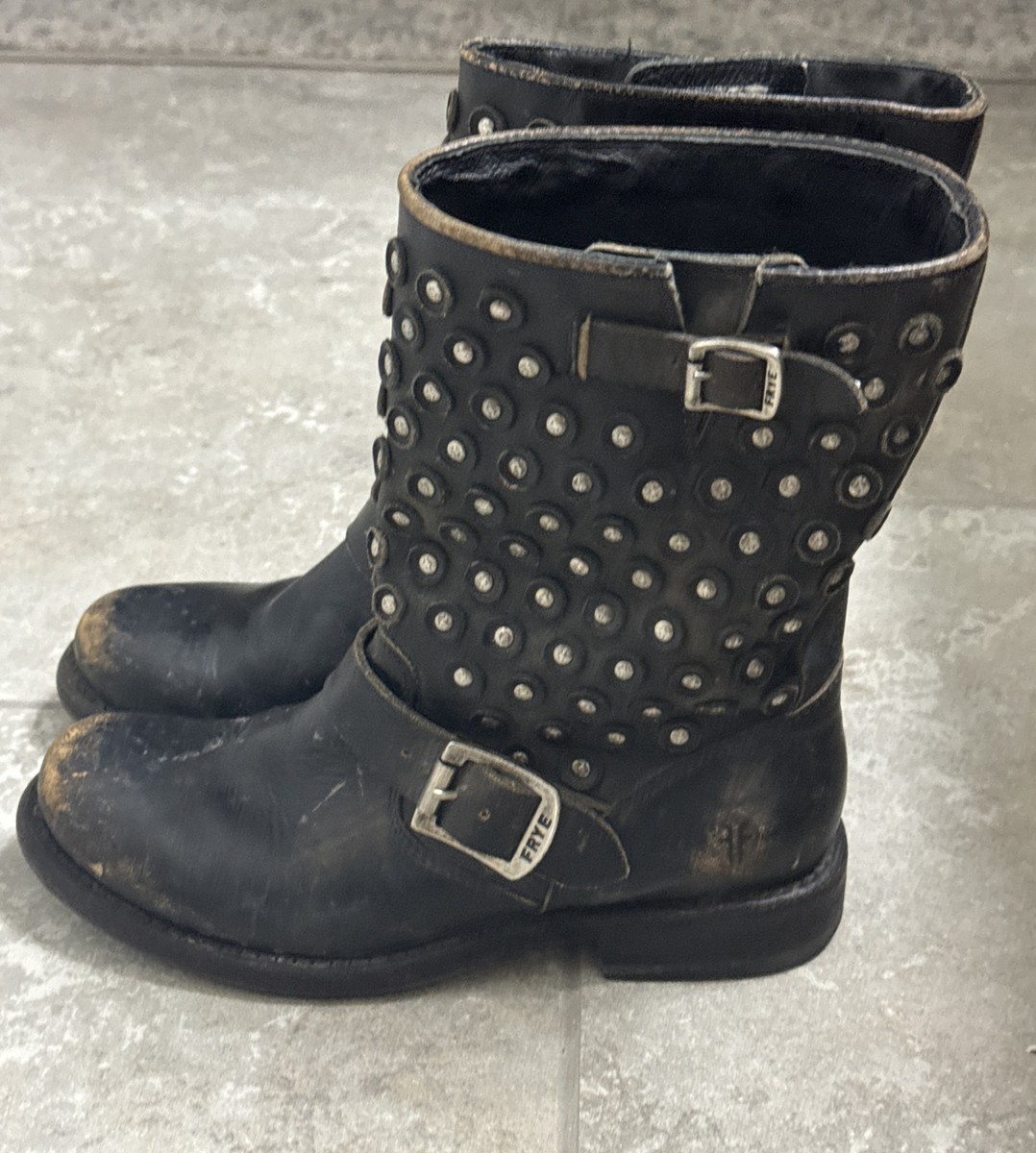 FRYE 76406 Jenna Disc Short Black Studded Leather Motorcycle