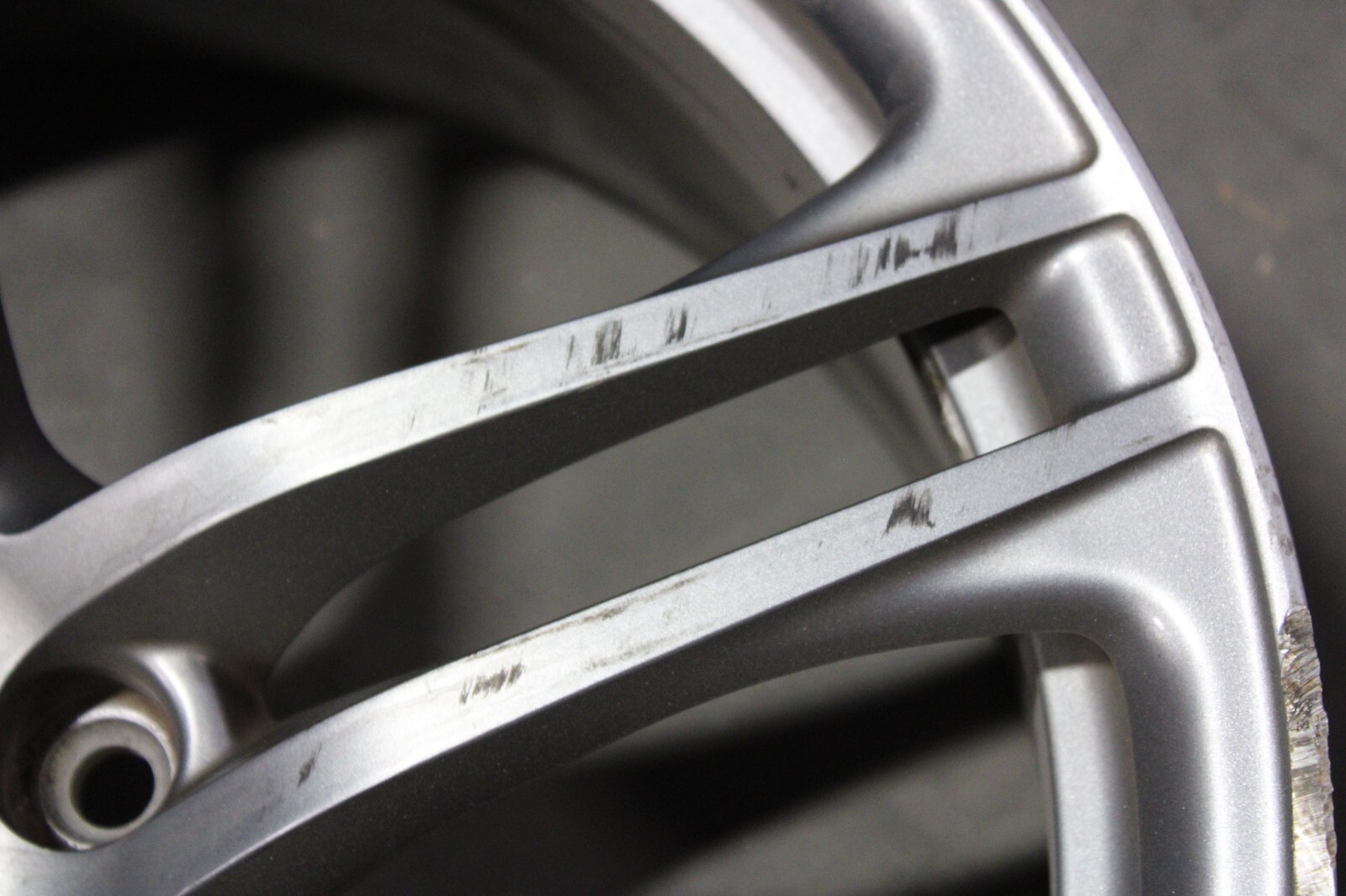 11 12 13 14 Audi R8 OEM Wheel Rim 19x8.5 19" 420601025AT CS2 ET 42 FRONT  58874