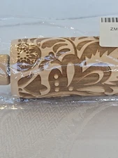 European Retro Swirls Snowflake Engraved Wooden Embossed Cookies Rolling Pin NEW