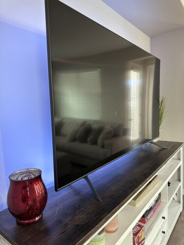 ‼️⚠️TV PLUS TV STAND BUNDLE ⚠️‼️ - Picture 9 of 11