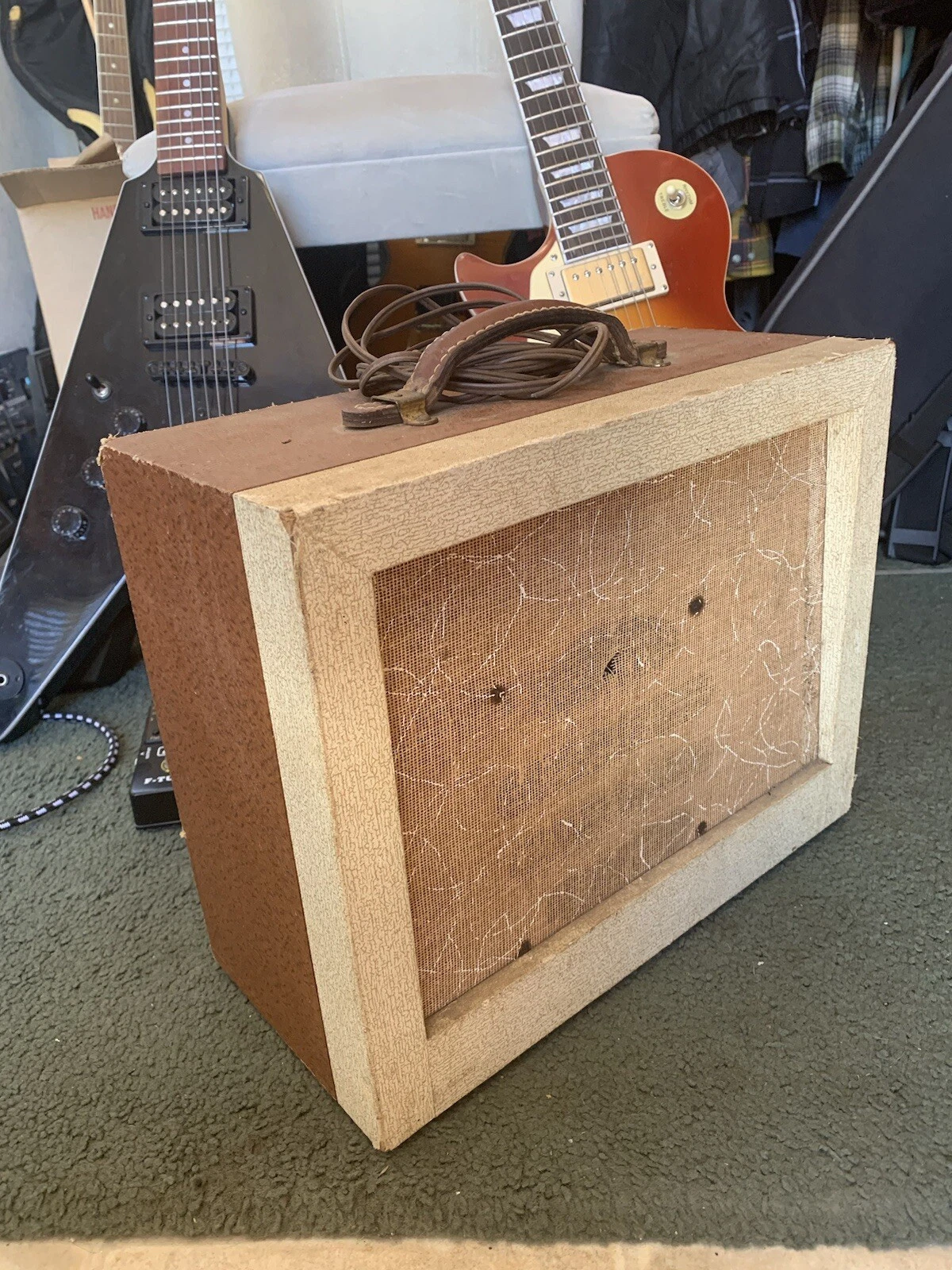 Picture 3 of 6