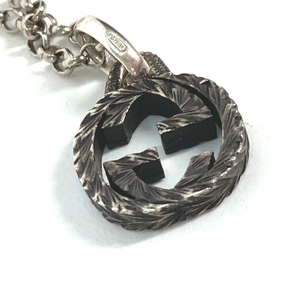 Gucci Arabesque Interlocking G Accessory Pendant … - image 5