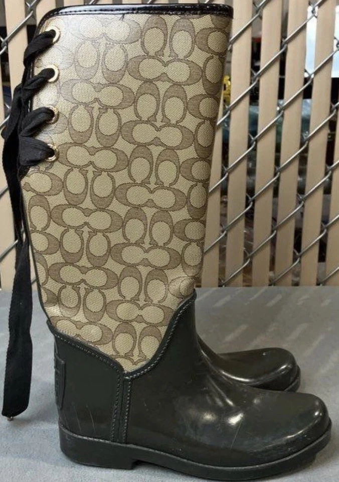 Женские дождевые сапоги Coach Tristee на шнуровке корсет фирменный принт 7 водонепроницаемые - Изображение 4 из 4