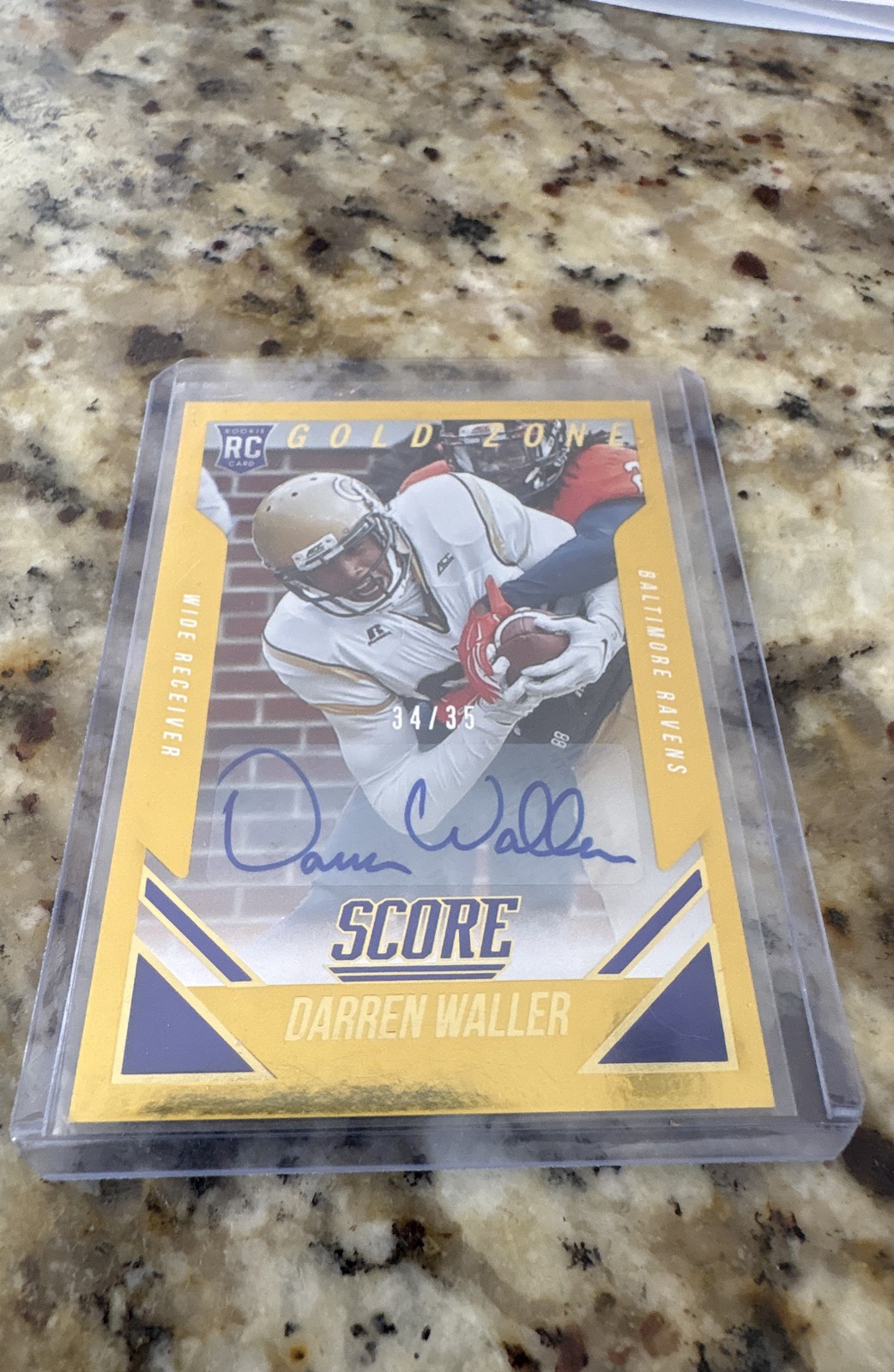 Darren Waller Panini Score #438 Autograph-Gold Zone