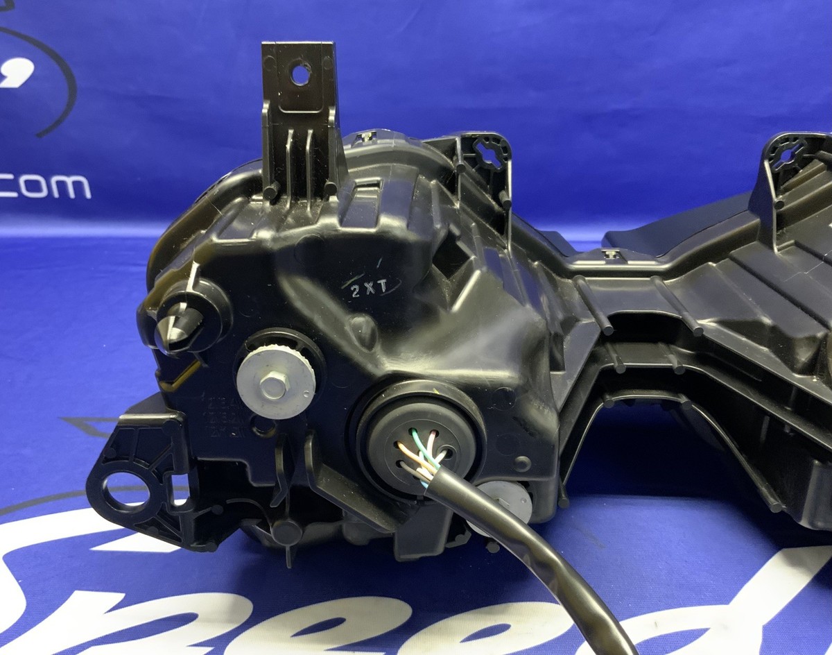 Kawasaki Front Headlight Assembly ZX-6R 2024-2026 OEM 23004-0441
