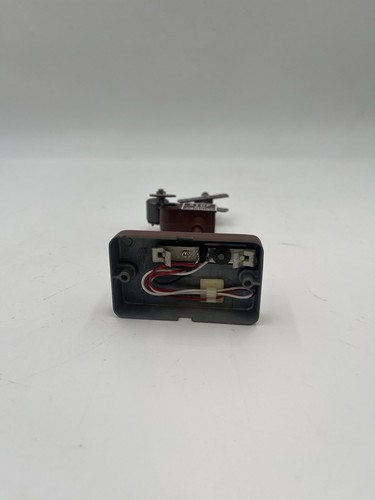 Lionel 6-12709 Operating Banjo Crossing Signal - Picture 6 of 10
