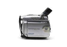 Sony DCR-DVD301 Handycam DVD Camcorder Video Cam No Battery