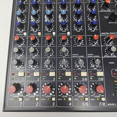 Peavey PV® 10AT Mezclador Compacto de 10 Canales con Bluetooth y Antares® Auto-Tune - Imagen 2 de 11