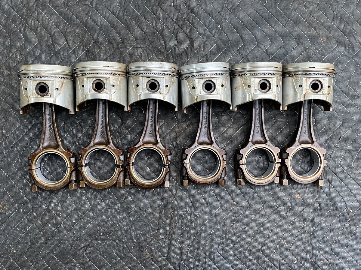 Datsun 280ZX L28 2.8L P79 Engine Piston Connecting Rod Set w