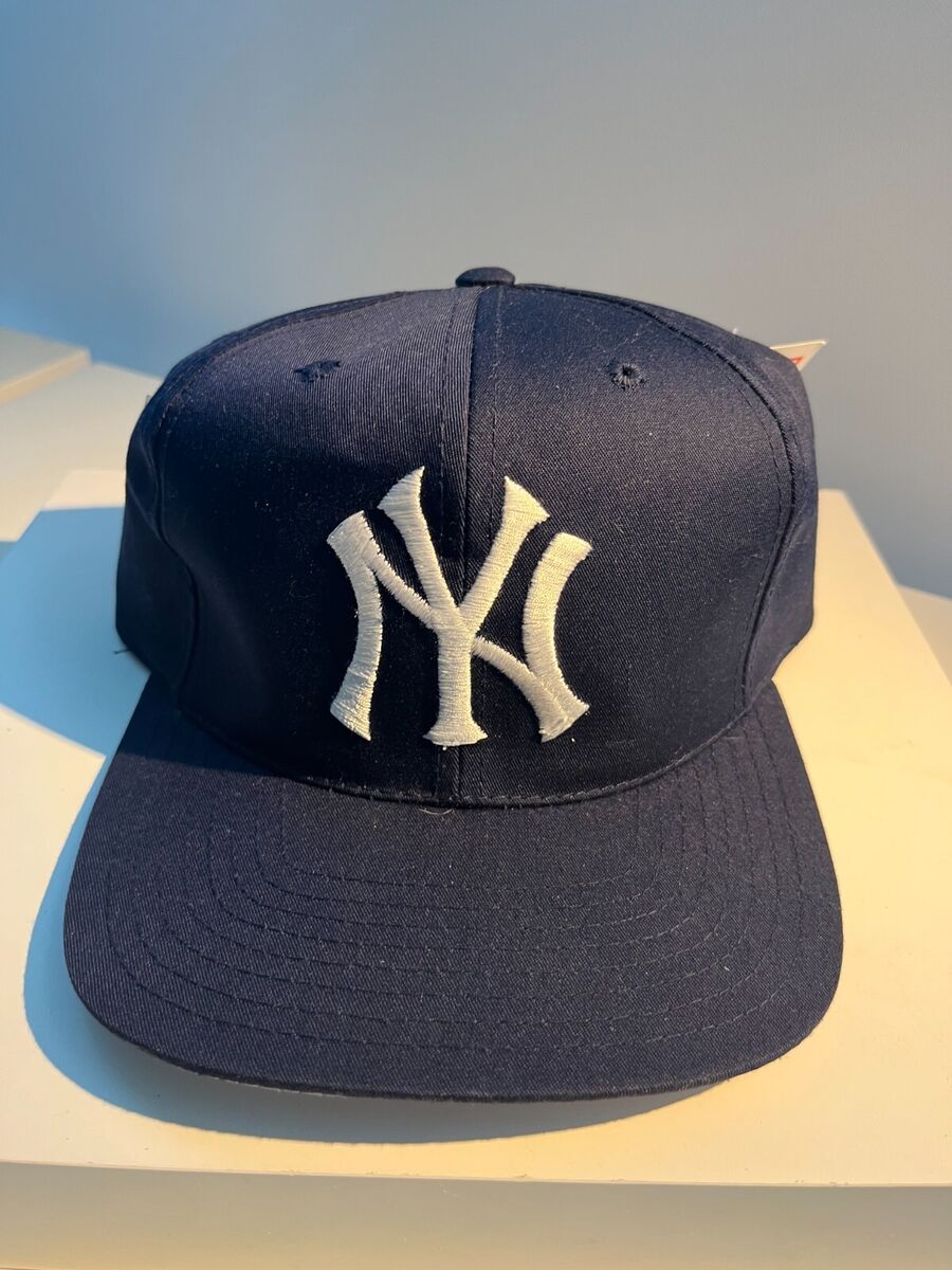 New Vintage 90's NYY New York Yankees MLB Logo 7 Athletic Hat Cap