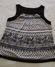 SLEEVELESS BLACK & WHITE PRINT TOP by STUDIO DONATELLA, SZ L