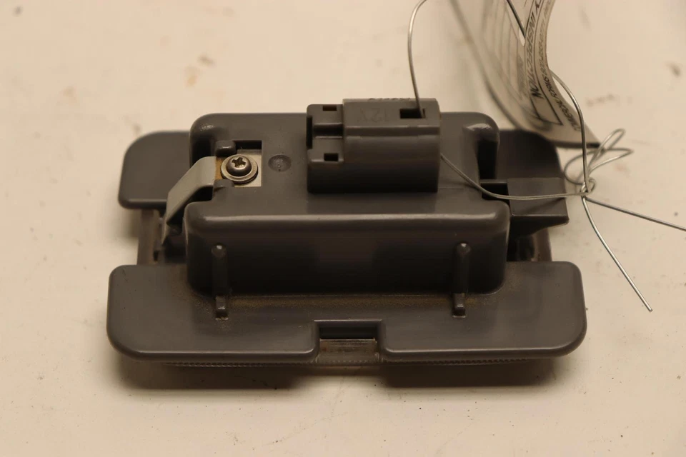 LEXUS LS460 LS600H GS350 2013-2017 MALETERO TRASERO MALETERO CORTEJA LUZ LÁMPARA OEM Foto 3 de 4