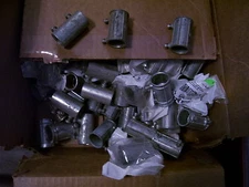 1/2 EMT SET SCREW COUPLINGS LOT OF 25 