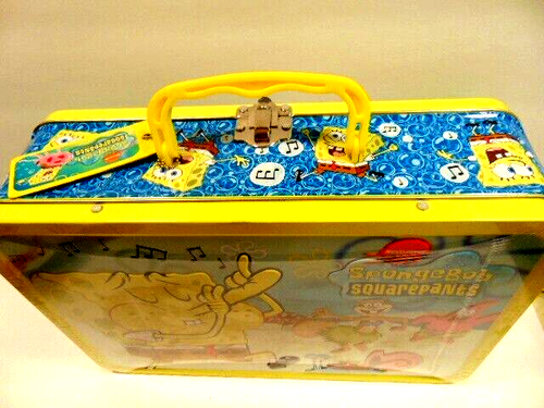 vintage, unopened metal SpongeBob SquarePants briefcase w/ popcorn (expired) - Picture 3 of 14